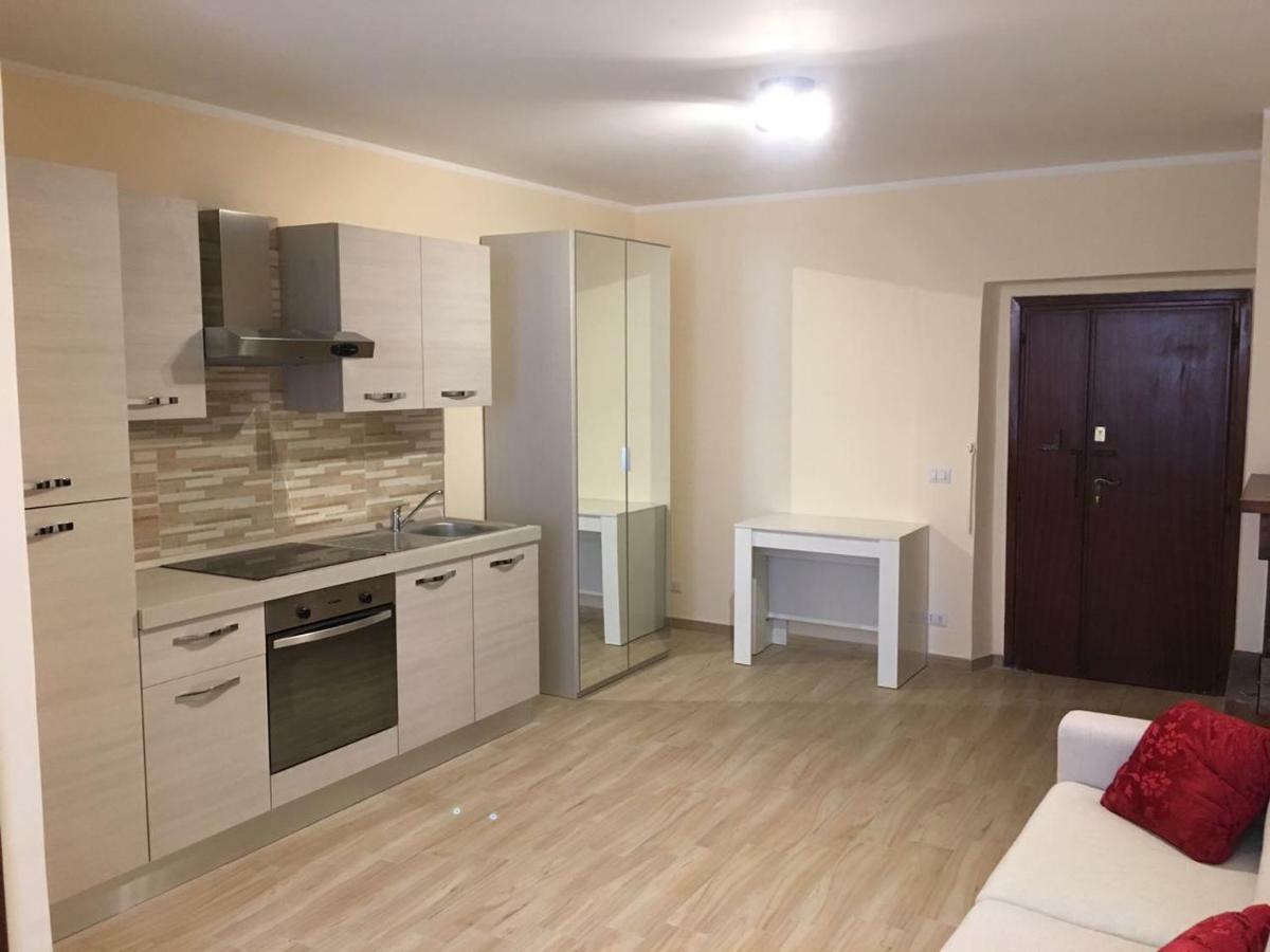 Vivere Il Borgo جنزانو دي روما المظهر الخارجي الصورة