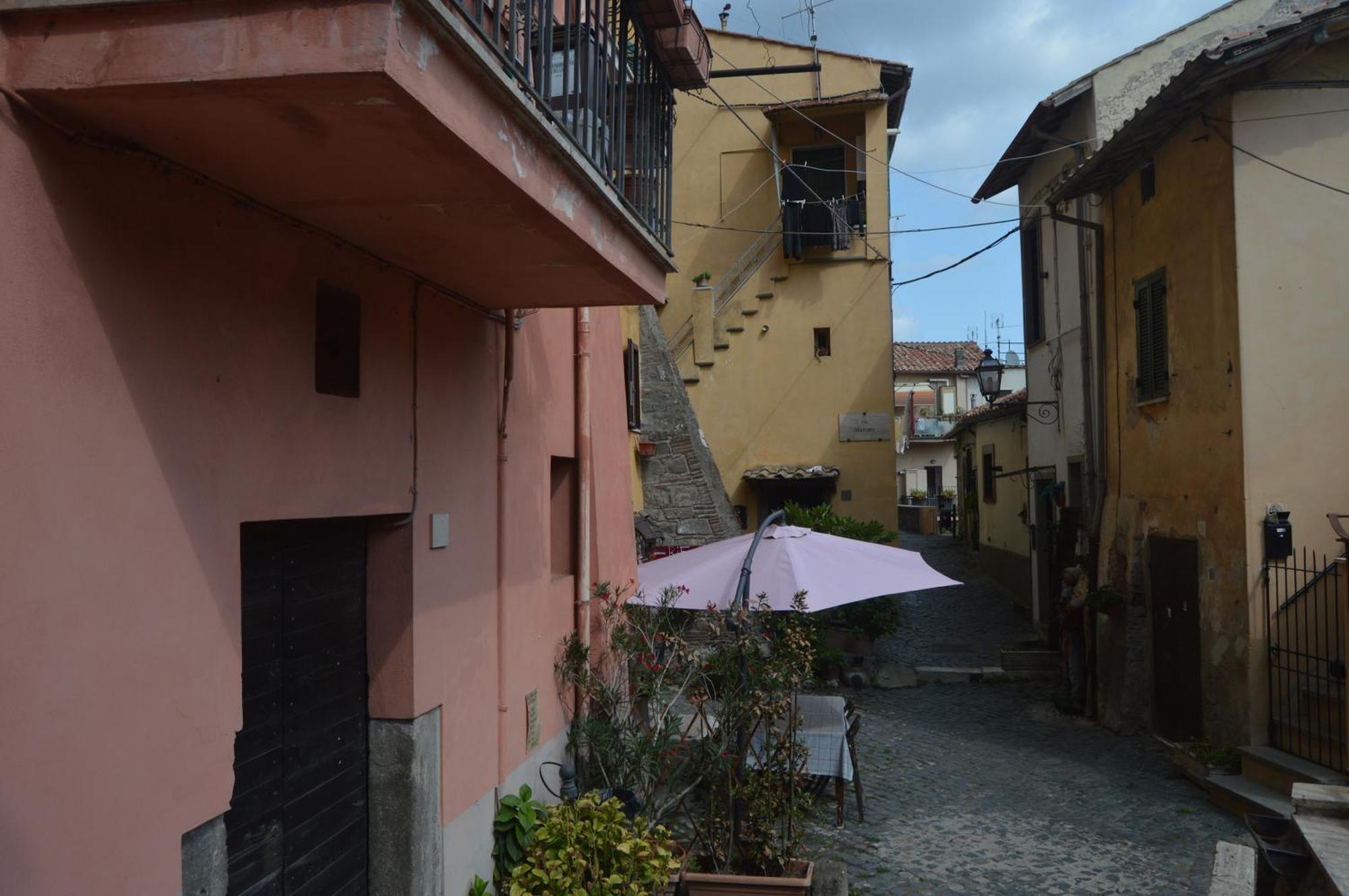 Vivere Il Borgo جنزانو دي روما المظهر الخارجي الصورة